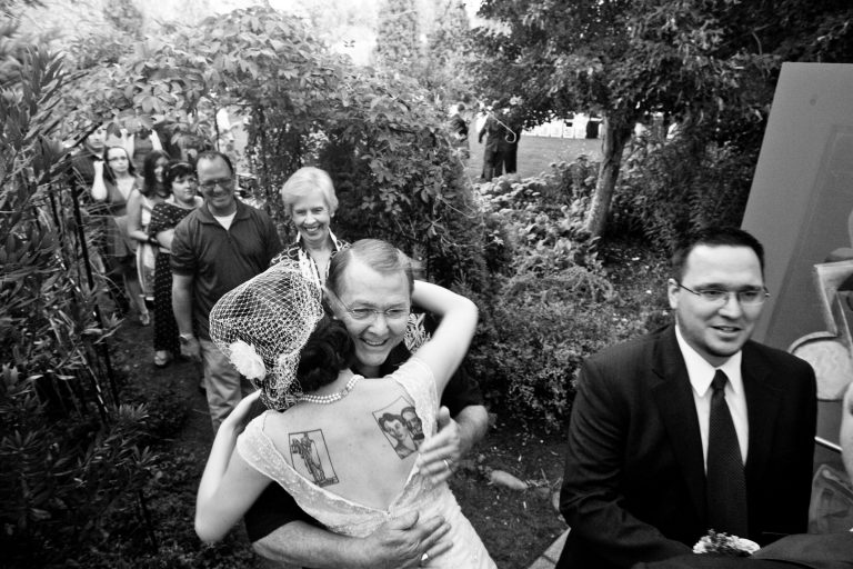 mcmenamins-edgefield-wedding-bride-receiving-line
