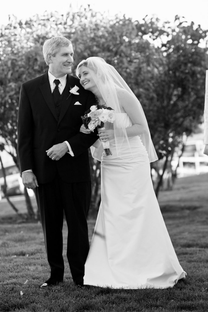 portland-wedding-bride-father