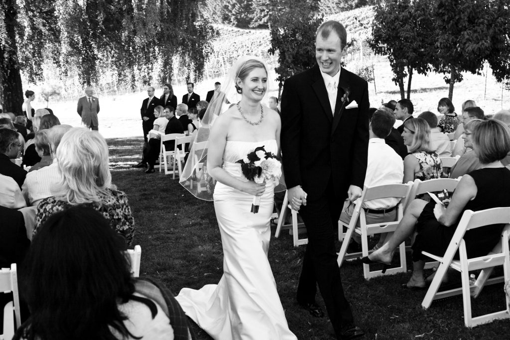 portland-wedding-bride-groom-aisle
