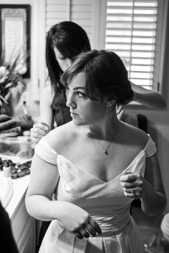 portland-wedding-prep-bride